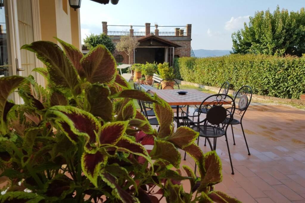 Bellavista La Tua Romantica Vacanza Sul Trasimeno 拉戈堡 外观 照片