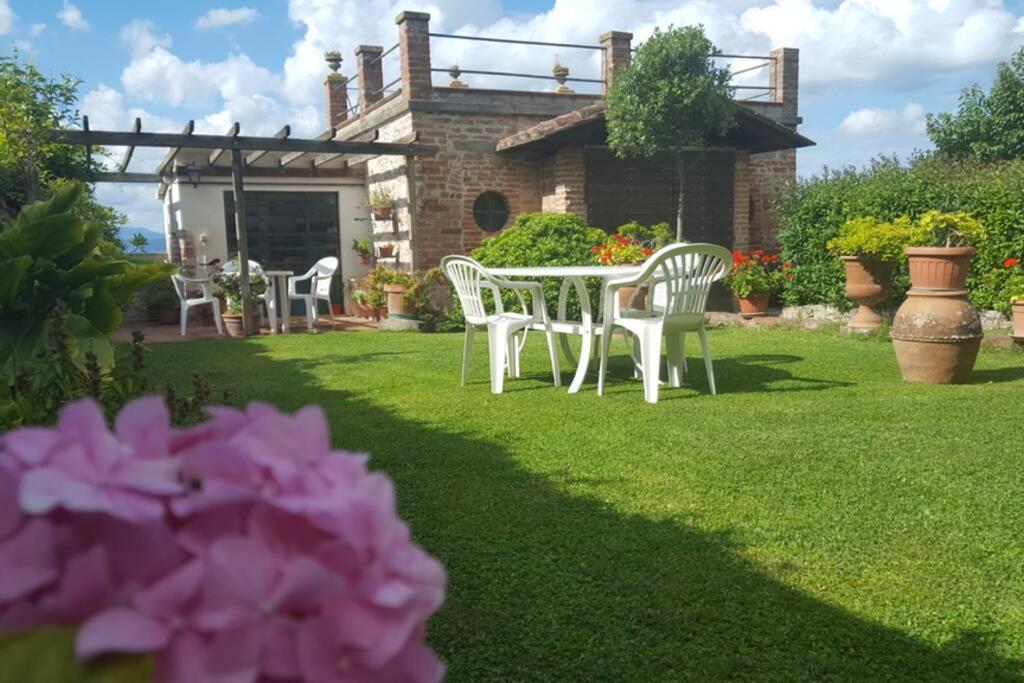Bellavista La Tua Romantica Vacanza Sul Trasimeno 拉戈堡 外观 照片
