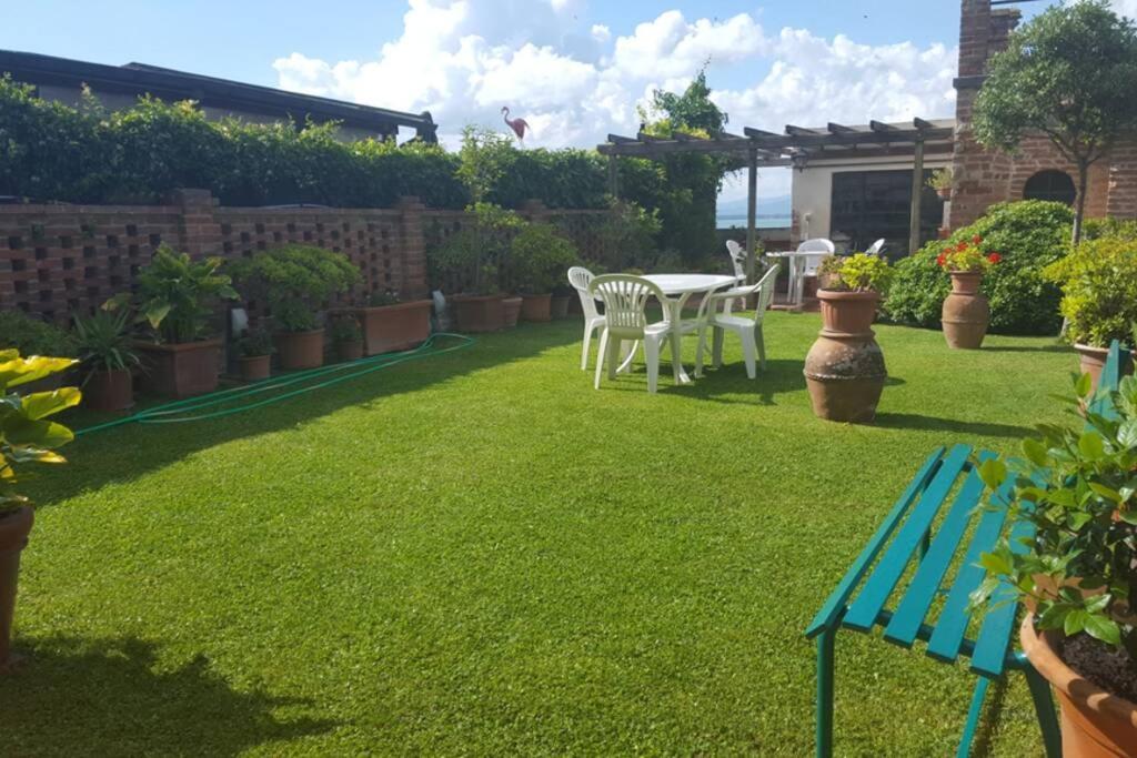 Bellavista La Tua Romantica Vacanza Sul Trasimeno 拉戈堡 外观 照片
