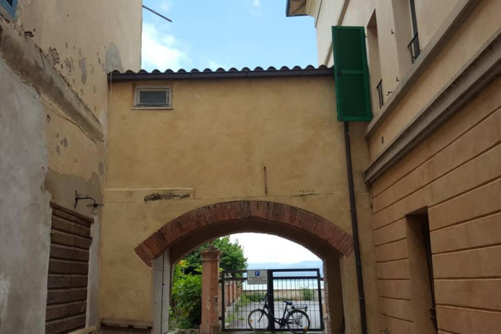 Bellavista La Tua Romantica Vacanza Sul Trasimeno 拉戈堡 外观 照片